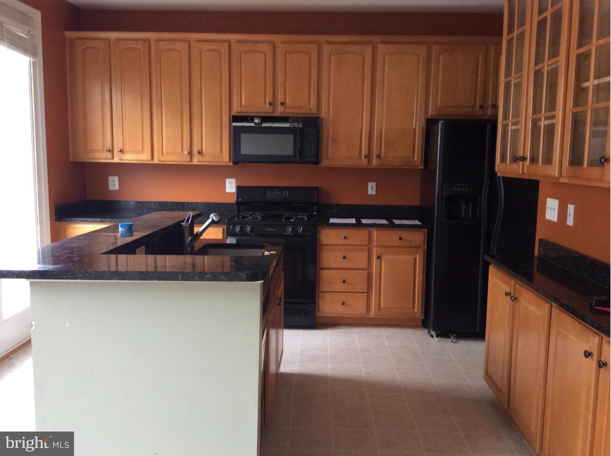 8817 Lew Wallace Road Frederick, MD 21704 - Photo 4 of 19 Kitchen