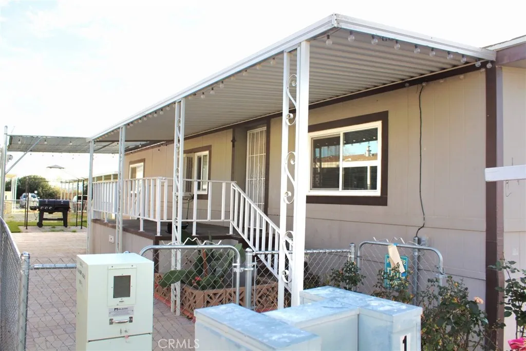 20843 Waalew Road, Unit C164 Apple Valley, CA 92307 - Photo 11 of 36