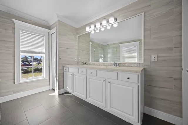 $549,000 | 439 Southeast Nome Drive, Port St. Lucie, FL 34984