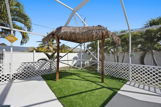 $549,000 | 439 Southeast Nome Drive, Port St. Lucie, FL 34984