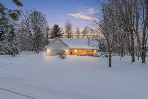 $575,000 | 5465 Samels Road, Williamsburg, MI 49690