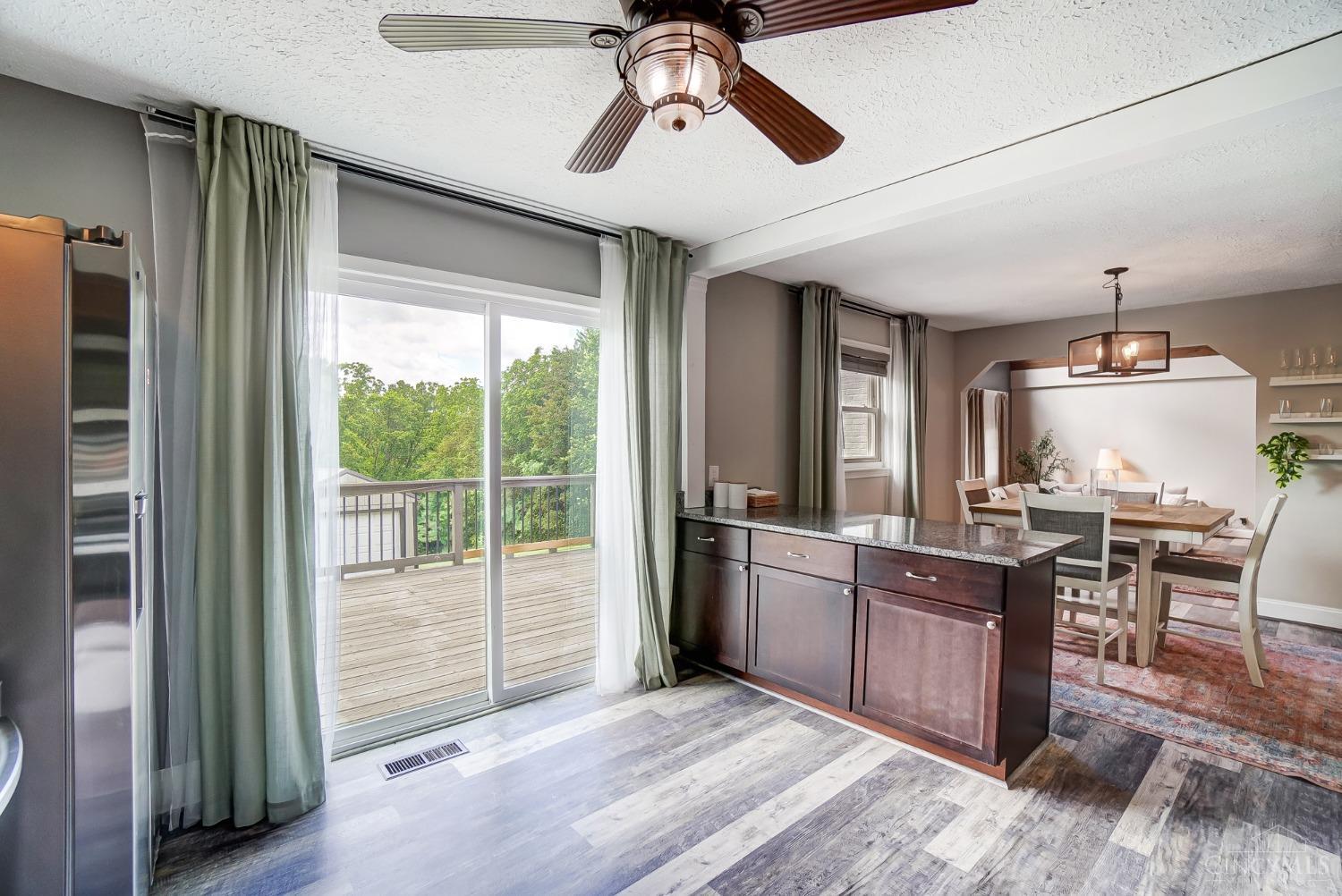 6173 Springdale Road Cincinnati, OH 45247 - Photo 25 of 73