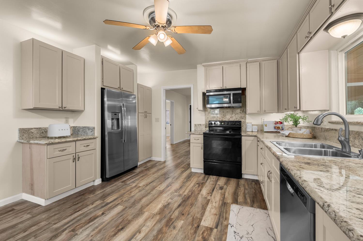4612 South Point Road Diamond Springs, CA 95619 - Photo 12 of 68 Digitally Staged