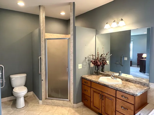 $795,000 | 10599 Highway 56, Le Roy, MN 55951