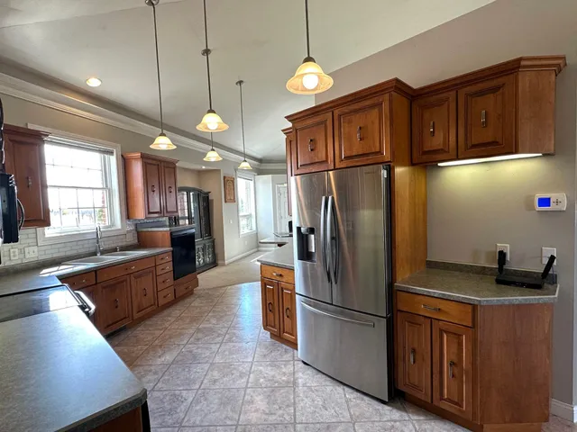 $795,000 | 10599 Highway 56, Le Roy, MN 55951