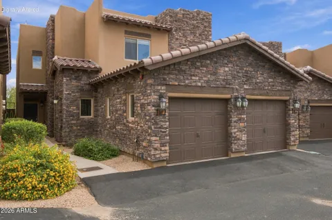$695,000 | 6145 East Cave Creek Road, Unit 207, Cave Creek, AZ 85331
