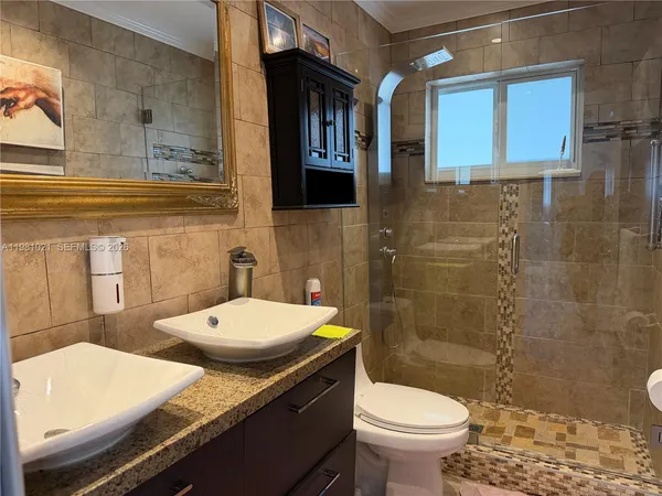 $3,799 | 2250 Northwest 22nd Court, Miami Gardens, FL 33056