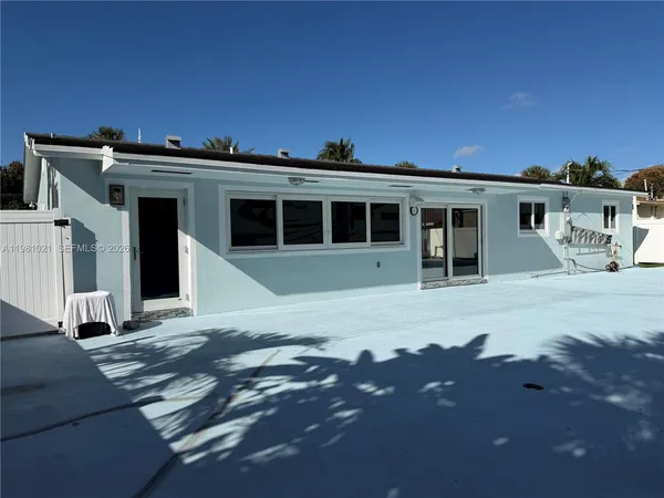 $3,799 | 2250 Northwest 22nd Court, Miami Gardens, FL 33056