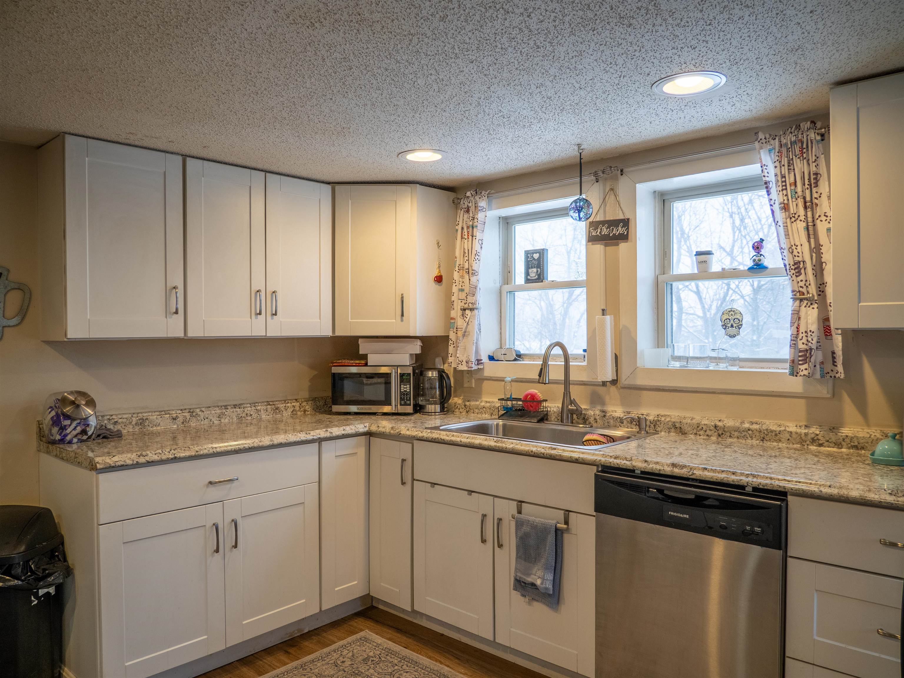 13 Stark Avenue Dover, NH 03820 - Photo 11 of 28