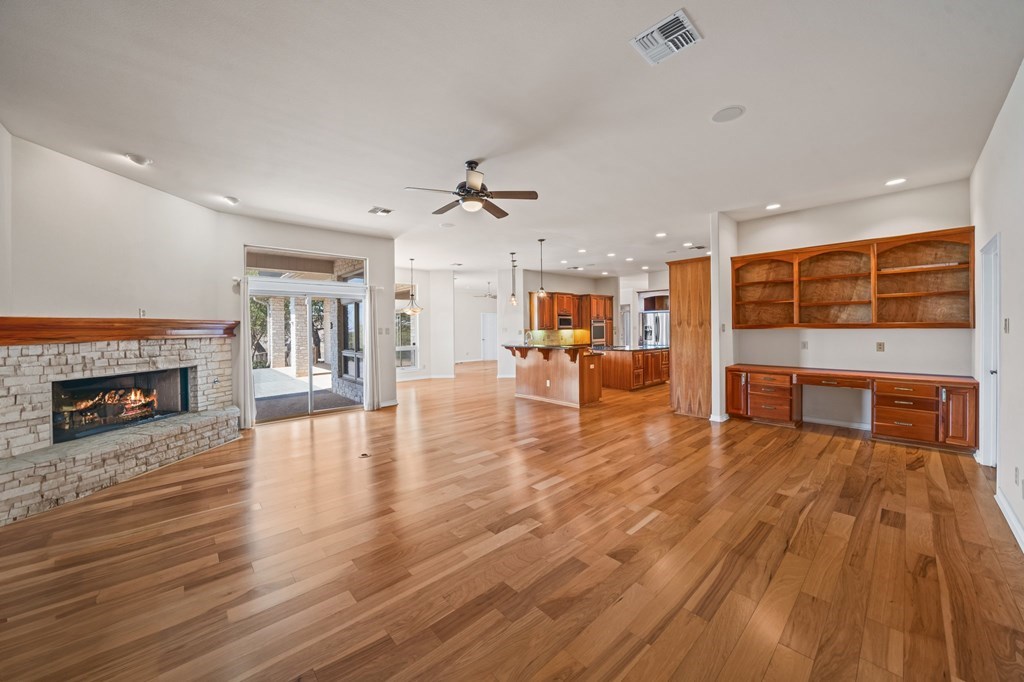 2029 Crown Ridge Drive Kerrville, TX 78028 - Photo 14 of 40