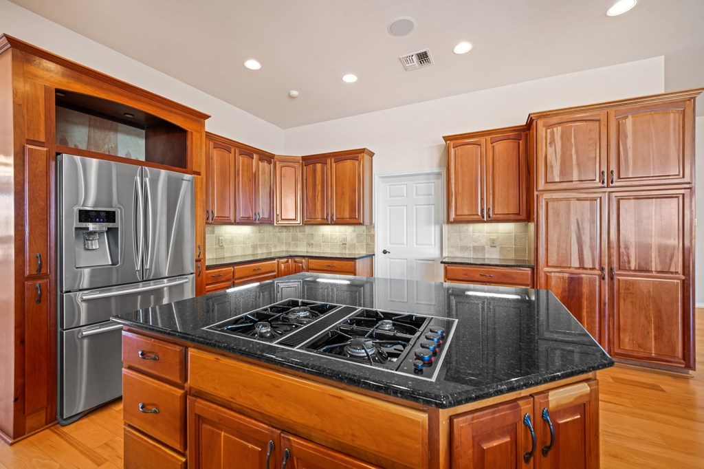 2029 Crown Ridge Drive Kerrville, TX 78028 - Photo 19 of 40