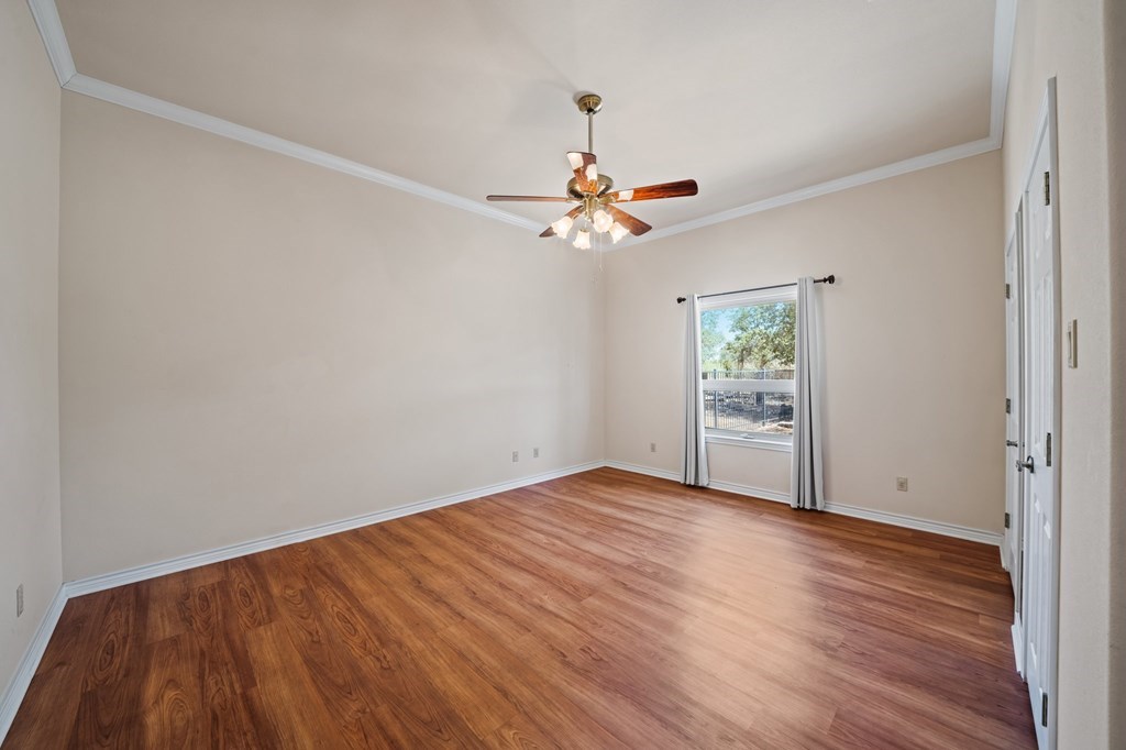 2029 Crown Ridge Drive Kerrville, TX 78028 - Photo 26 of 40