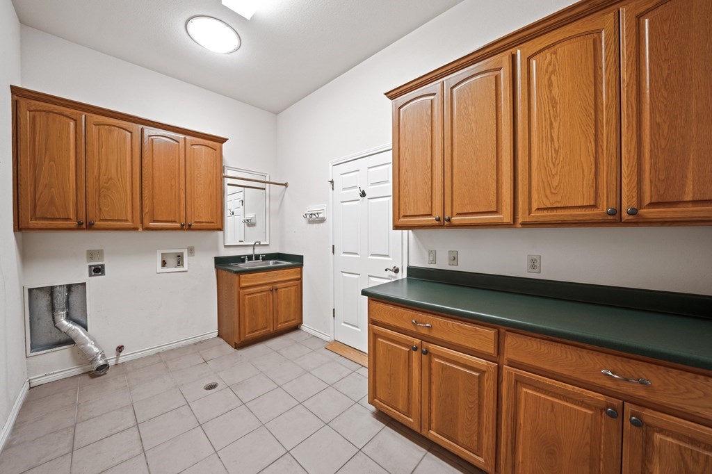 2029 Crown Ridge Drive Kerrville, TX 78028 - Photo 31 of 40