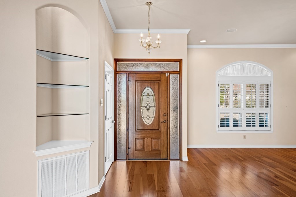 2029 Crown Ridge Drive Kerrville, TX 78028 - Photo 6 of 40