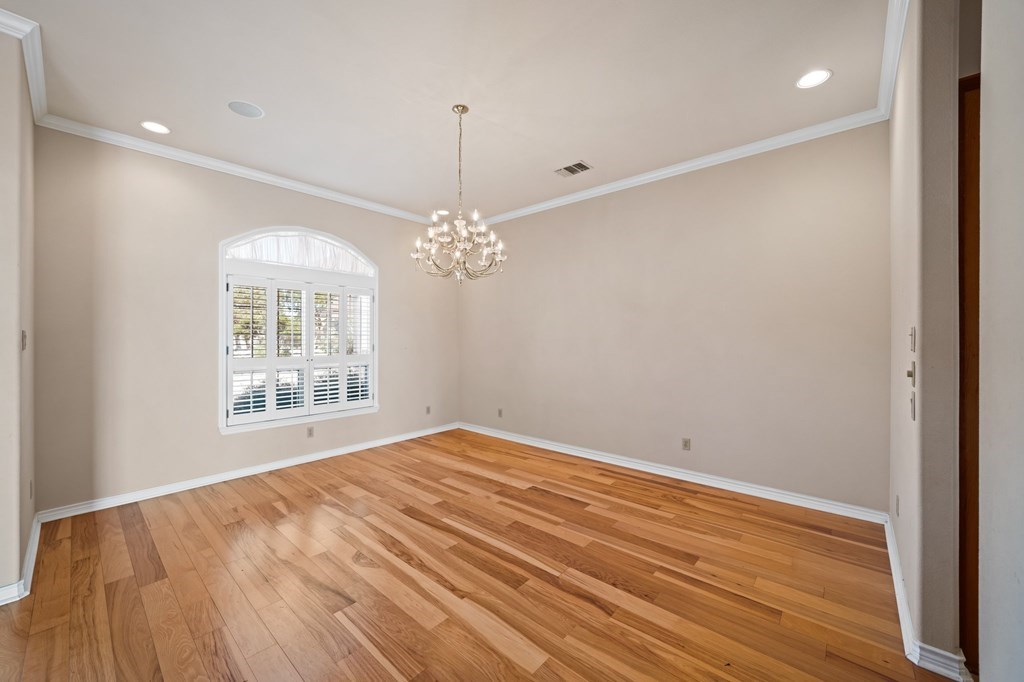 2029 Crown Ridge Drive Kerrville, TX 78028 - Photo 7 of 40