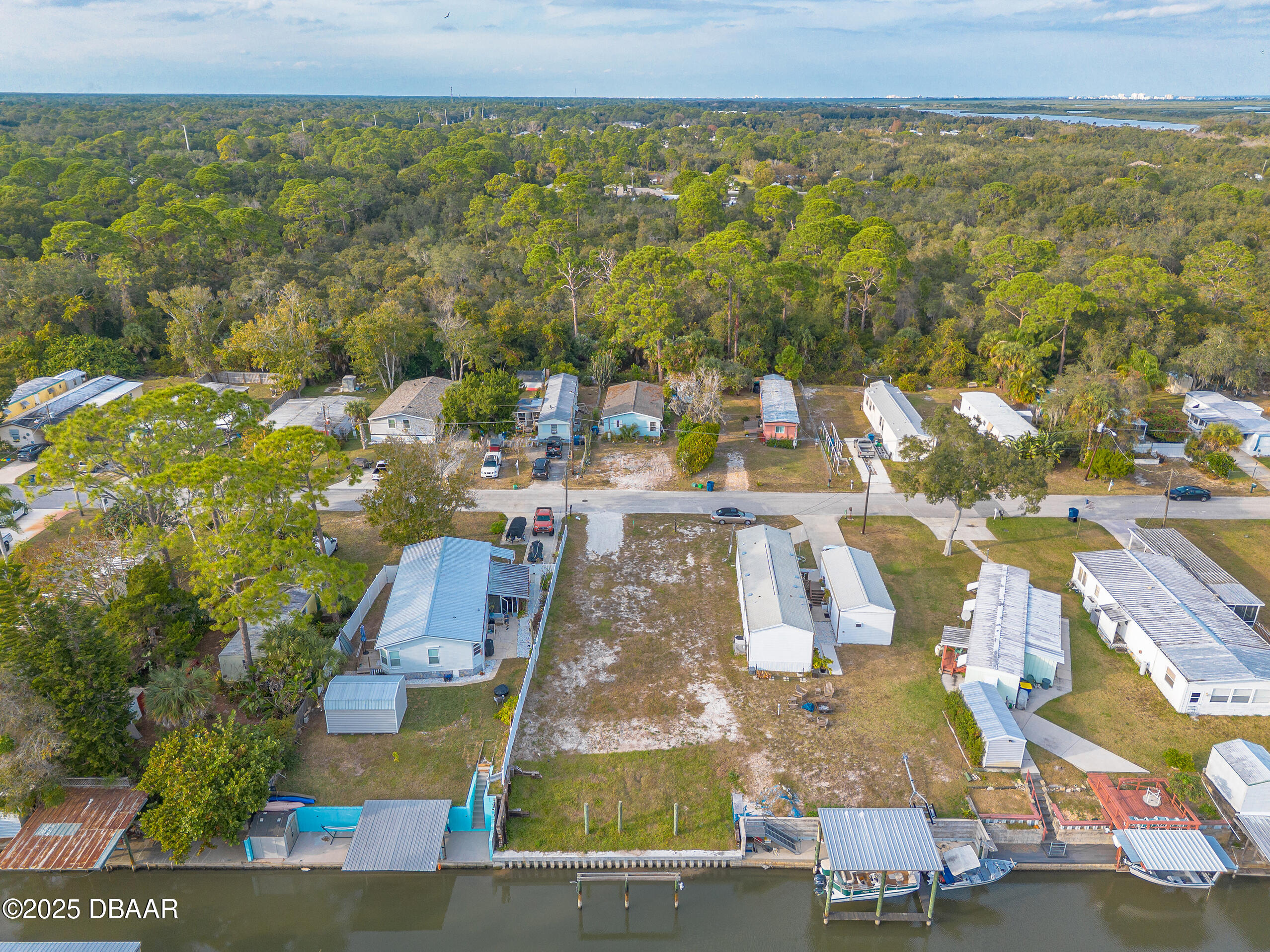 118 Coleman Street Edgewater, FL 32141 - Photo 6 of 15 a view of a city