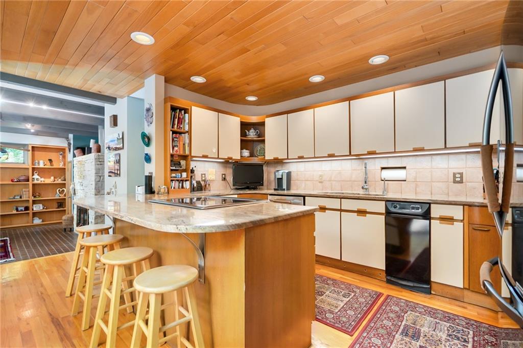 Raintree Place Lawrence, KS 66044 - Photo 18 of 69