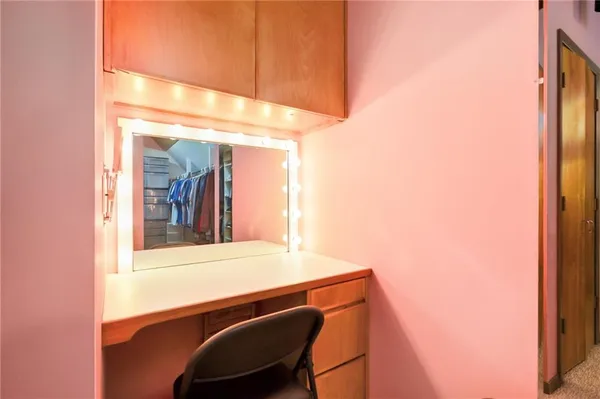 $690,000 | Raintree Place, Lawrence, KS 66044