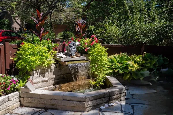 $690,000 | Raintree Place, Lawrence, KS 66044