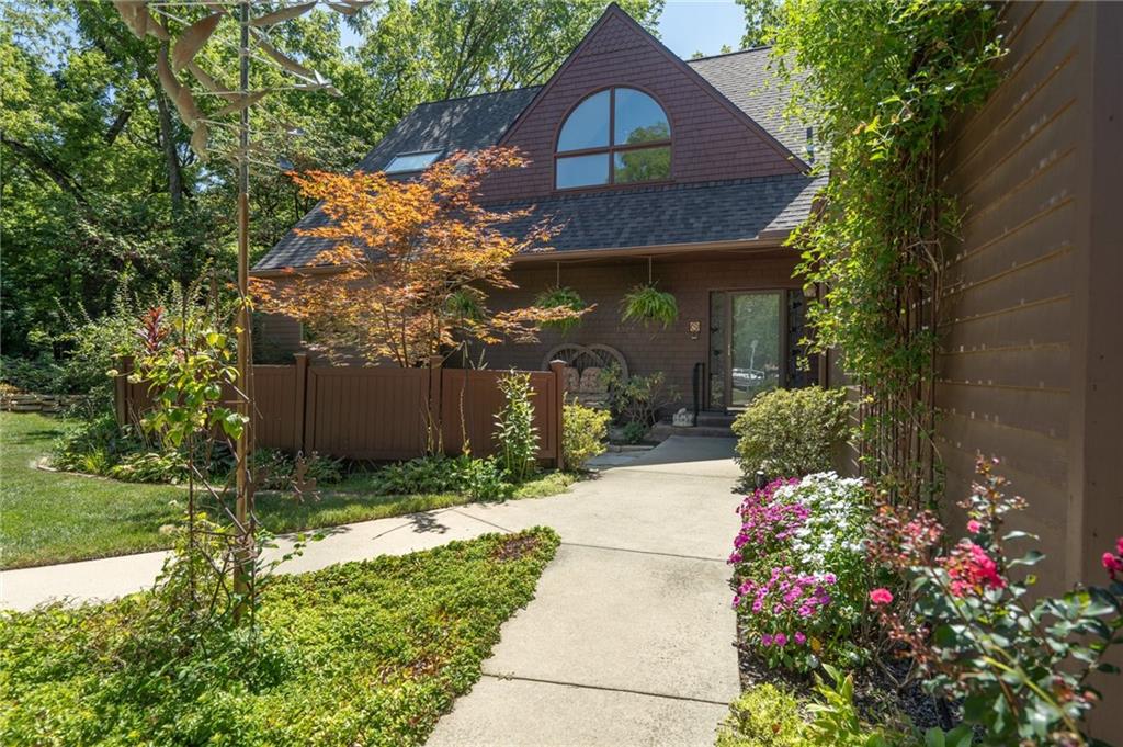 Raintree Place Lawrence, KS 66044 - Photo 8 of 64