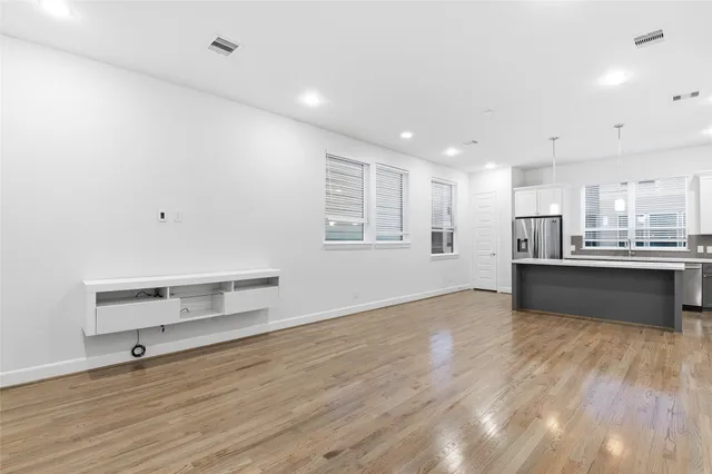 $2,700 | 2733 Eado Edge Court, Houston, TX 77020