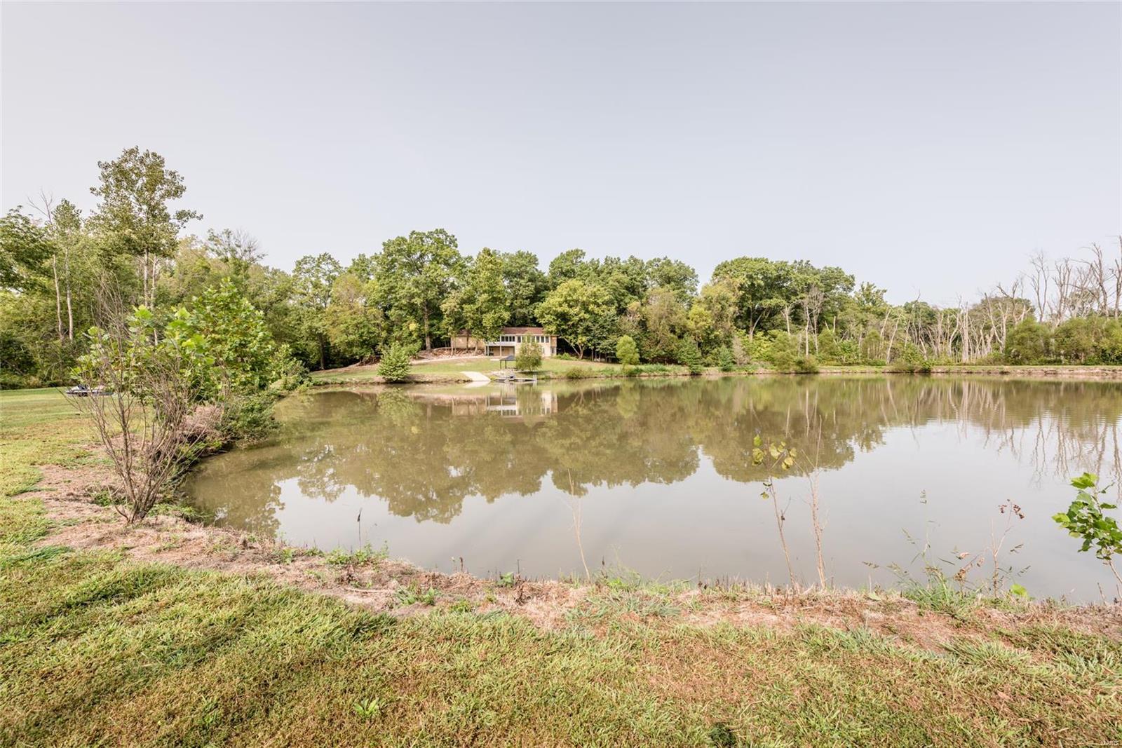 8700 Goshen Road Edwardsville, IL 62025 - Photo 2 of 58