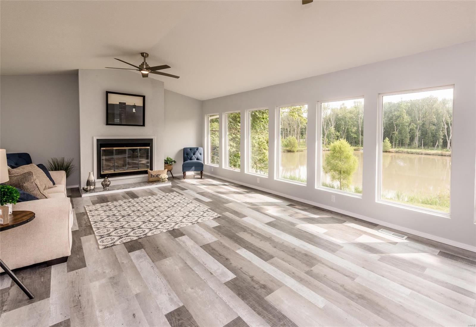 8700 Goshen Road Edwardsville, IL 62025 - Photo 3 of 58