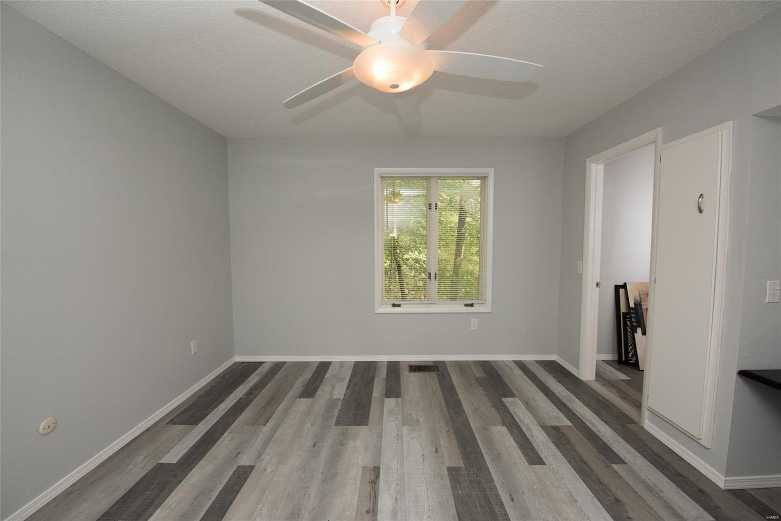 8700 Goshen Road Edwardsville, IL 62025 - Photo 22 of 58