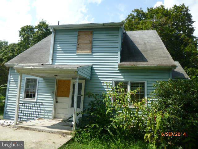 7225 Linganore Road New Market, MD 21774 - Photo 2 of 8 Exterior (Rear)
