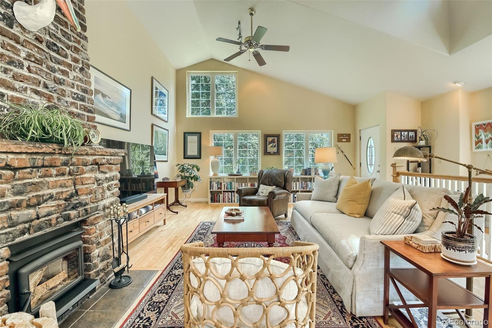 4489 Blue Spruce Road Evergreen, CO 80439 - Photo 14 of 40