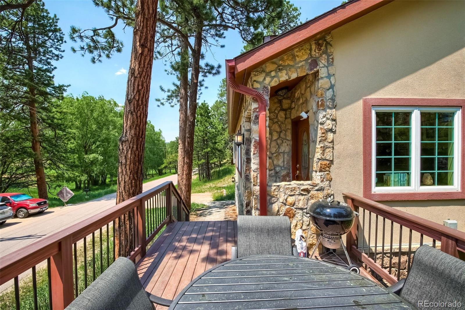 4489 Blue Spruce Road Evergreen, CO 80439 - Photo 9 of 40