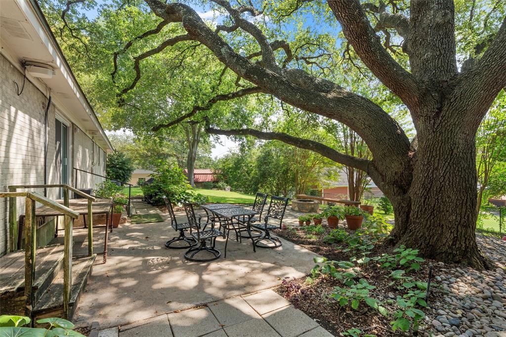 6224 Summit Ridge Drive Waco, TX 76710 - Photo 2 of 25 a view of outdoor space yard and patio