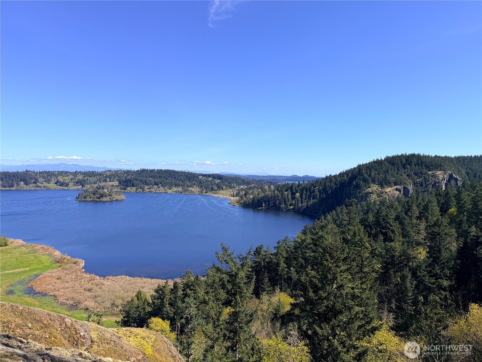 13998 Donnell Road Anacortes, WA 98221 - Photo 19 of 38