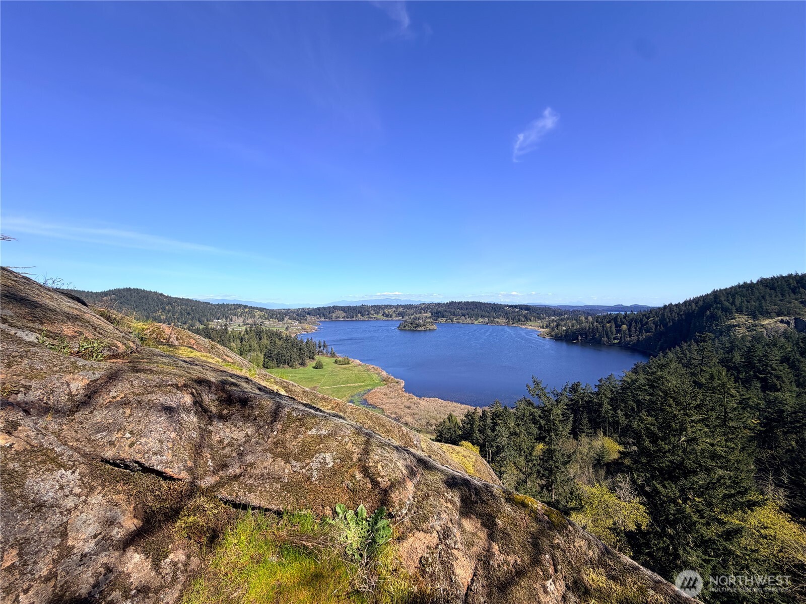 13998 Donnell Road Anacortes, WA 98221 - Photo 20 of 38