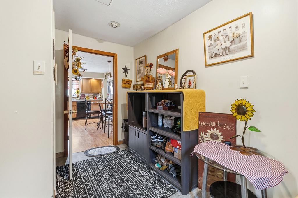 320 West Walnut Street Akron, IN 46910 - Photo 16 of 36