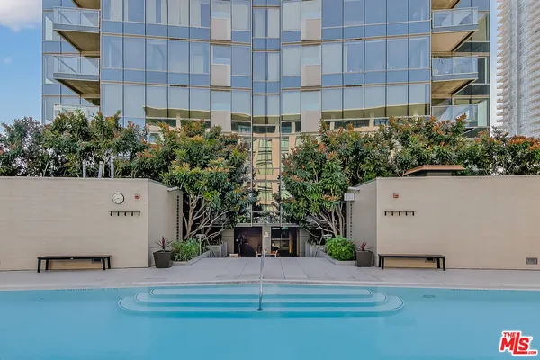 $789,000 | 1155 South Grand Avenue, Unit 1707, Los Angeles, CA 90015