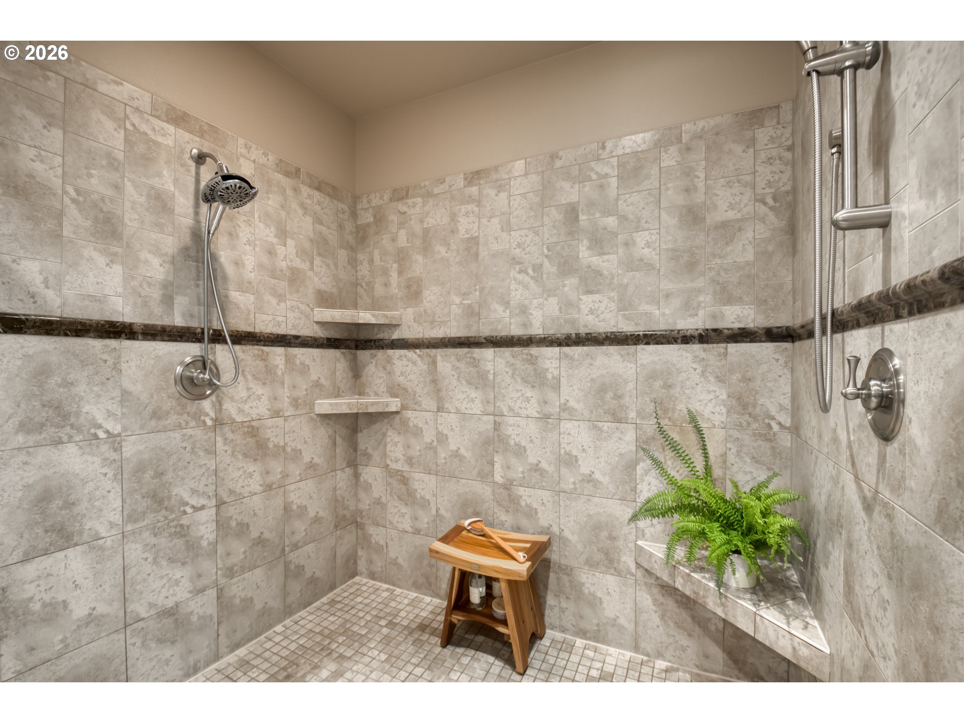 12483 Southwest Autumn View Street Tigard, OR 97224 - Photo 20 of 44 Owner's Suite Bathroom
