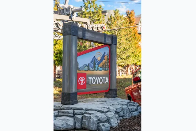 $1,335,000 | 3668 Larch Avenue, South Lake Tahoe, CA 96150