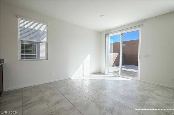 $2,700 | 8177 Calpena Avenue, Las Vegas, NV 89113