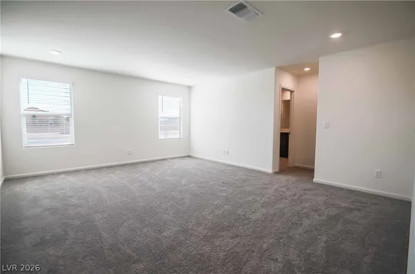 $2,700 | 8177 Calpena Avenue, Las Vegas, NV 89113