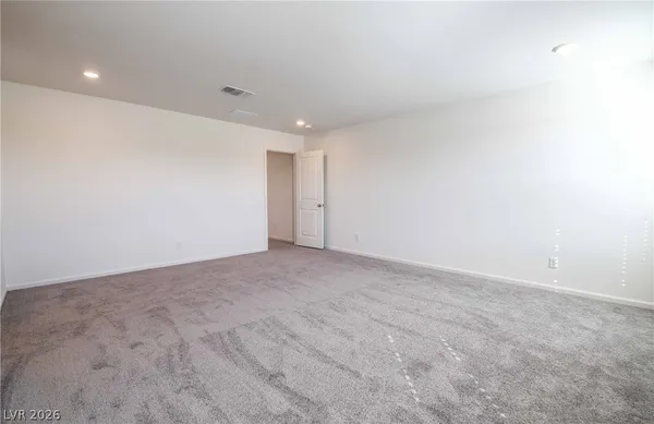 $2,700 | 8177 Calpena Avenue, Las Vegas, NV 89113