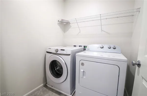 $2,700 | 8177 Calpena Avenue, Las Vegas, NV 89113