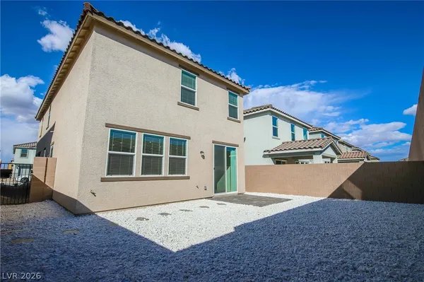 $2,700 | 8177 Calpena Avenue, Las Vegas, NV 89113