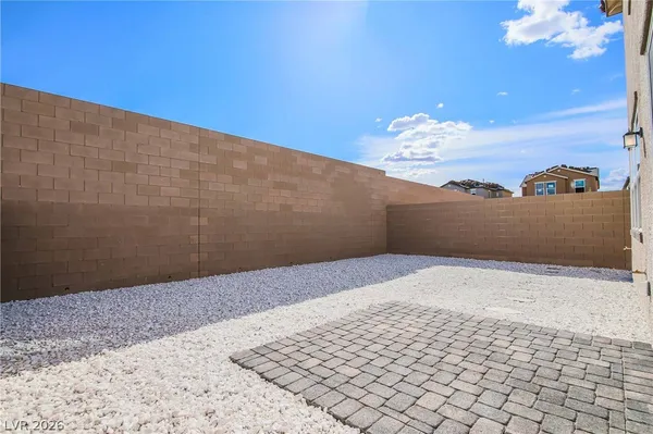 $2,700 | 8177 Calpena Avenue, Las Vegas, NV 89113