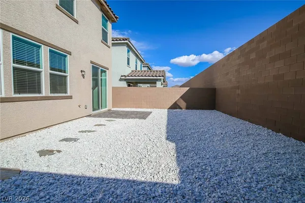 $2,700 | 8177 Calpena Avenue, Las Vegas, NV 89113