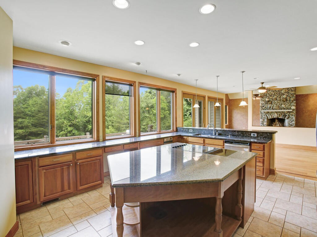 811 Hooper Road Cleveland, GA 30528 - Photo 7 of 39 Gallery Image 7