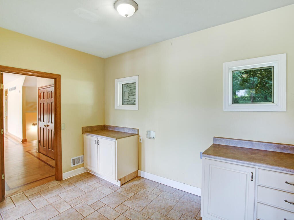 811 Hooper Road Cleveland, GA 30528 - Photo 8 of 39 Gallery Image 8