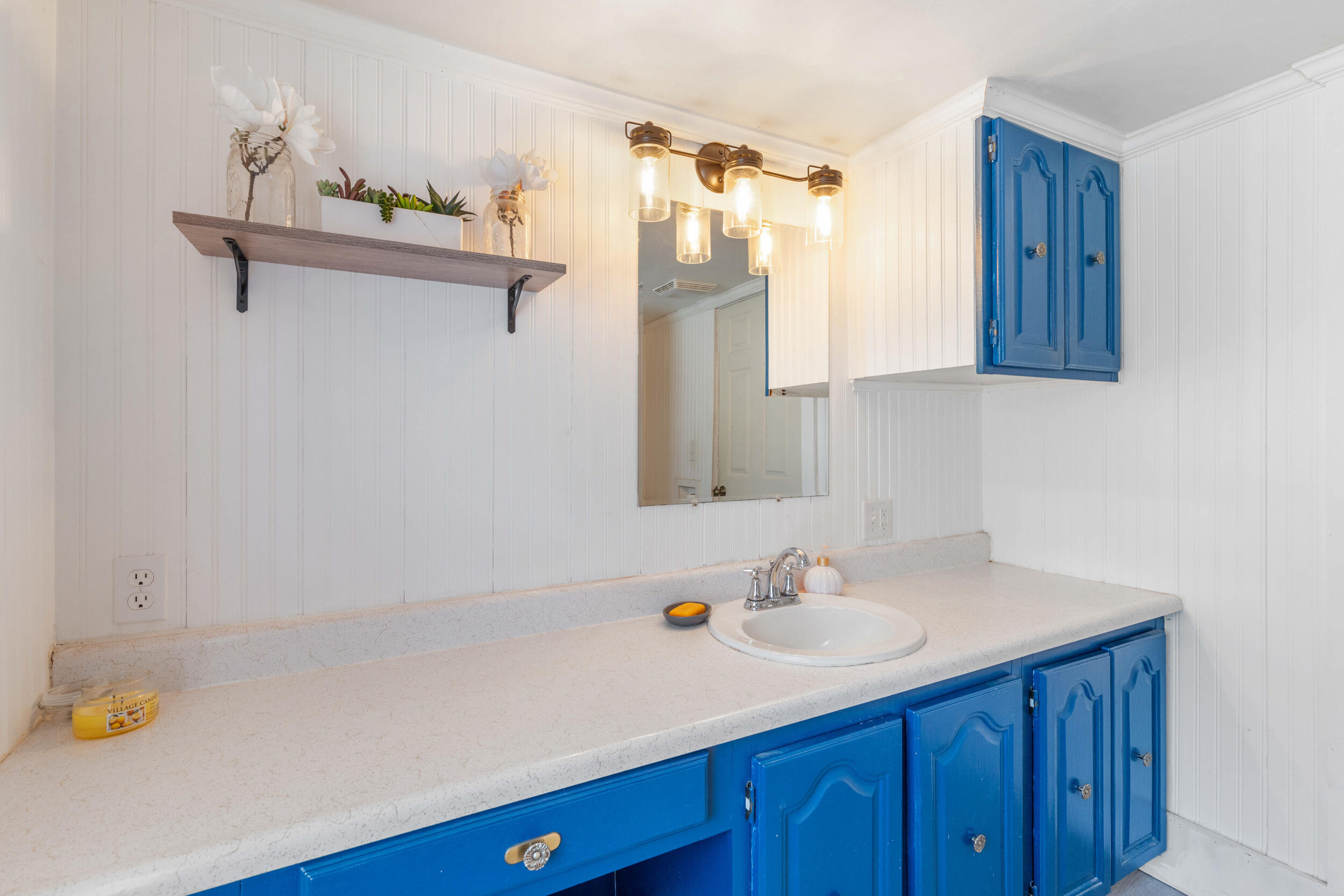 245 Gray Road Gorham, ME 04038 - Photo 25 of 59 245 gray rd, gorham-34