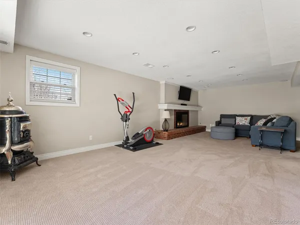$789,000 | 7109 South Poplar Lane, Centennial, CO 80112