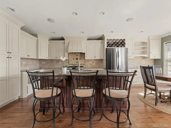 $789,000 | 7109 South Poplar Lane, Centennial, CO 80112
